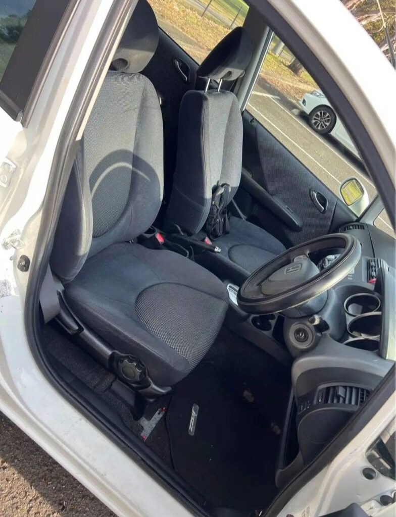 c809440d 563f 4fbf ae26 9327aeb05f74